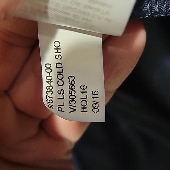 ❤️ NWT! BANANA REPUBLIC CREPE COLD SHOULDER KEYHOLE TOP, MEDIUM - Picture 8 of 9